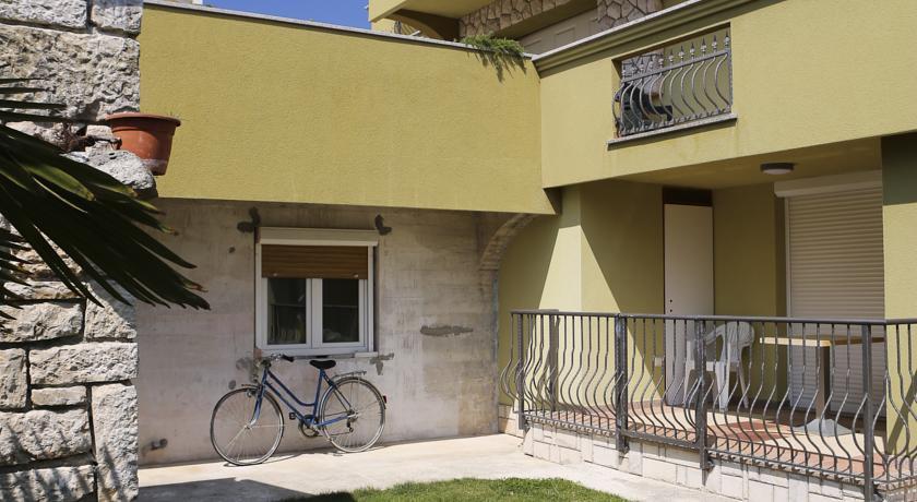 Apartments Mirjana Zadar Habitación foto