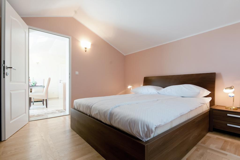 Apartments Mirjana Zadar Habitación foto